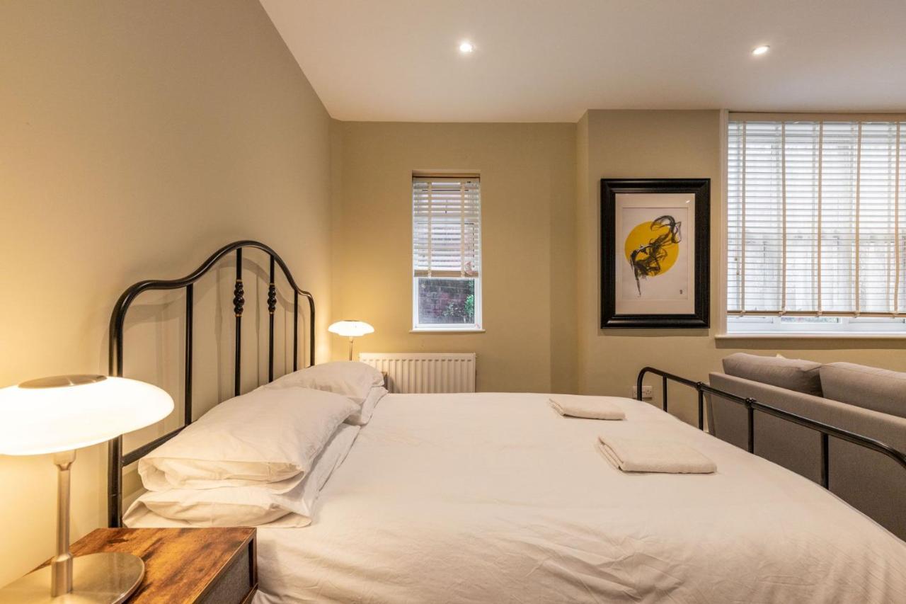 Host & Stay - Cromer Town, Apartment 1 ภายนอก รูปภาพ